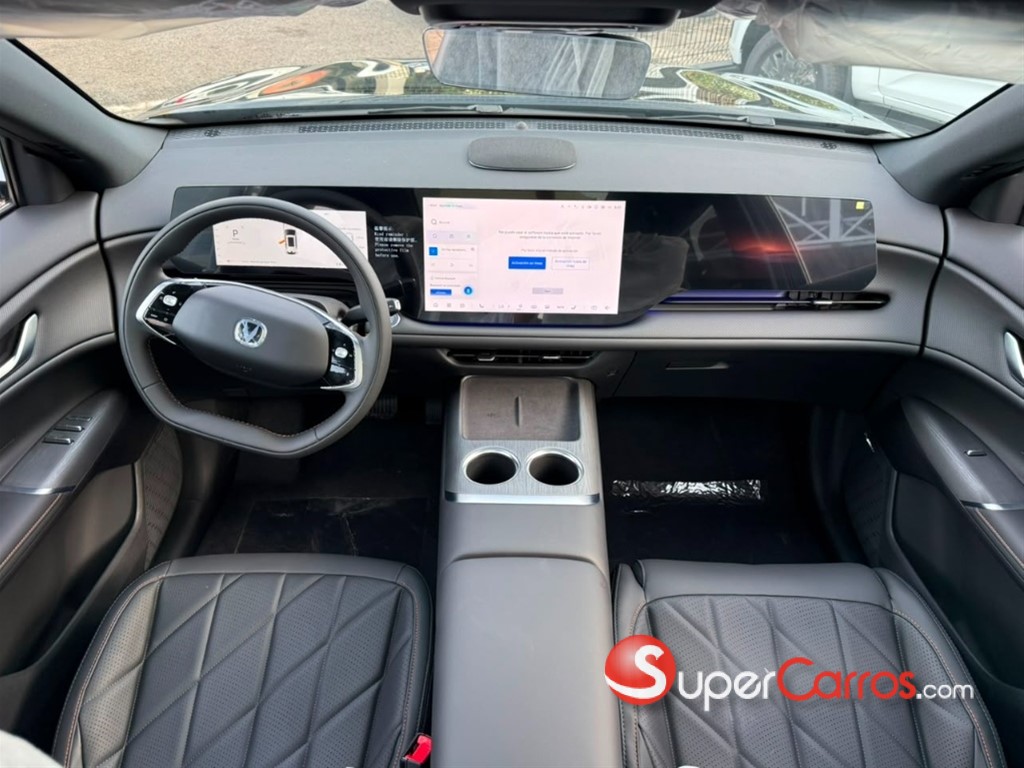 2027 Changan CS 75 Plus Full — foto 8 / 12