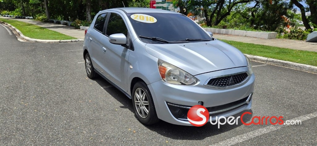 2018 Mitsubishi Motors Mirage ES — foto 2 / 12