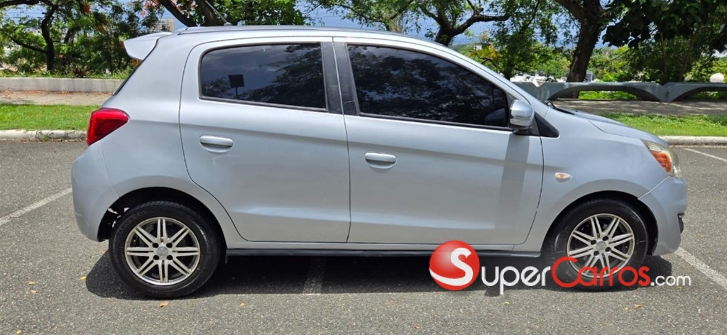 2018 Mitsubishi Motors Mirage ES — foto 5 / 12