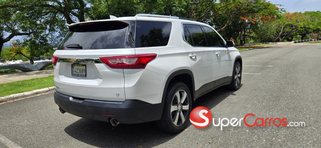 2018 Chevrolet Traverse LT — foto 3 / 12