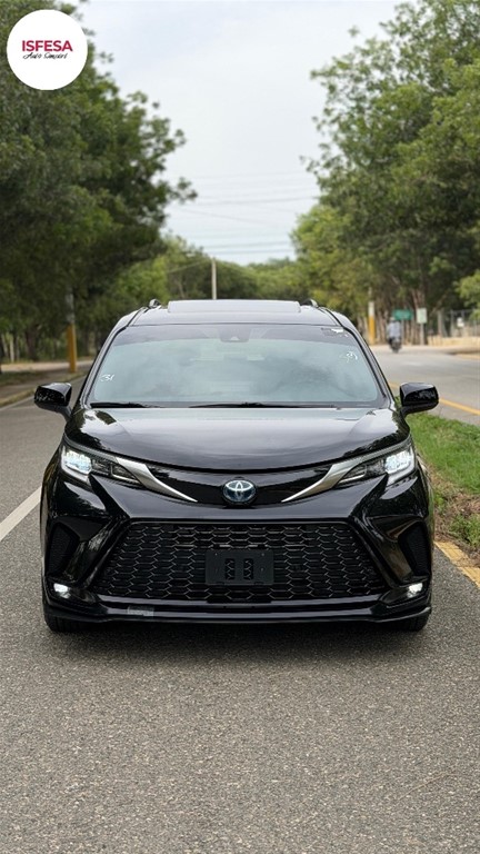 2023 Toyota Sienna XSE — foto 2 / 11