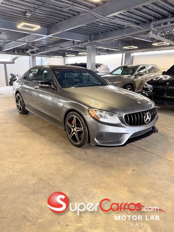 2017 Mercedes-Benz Clase C 300 AMG 4Matic — foto 4 / 9