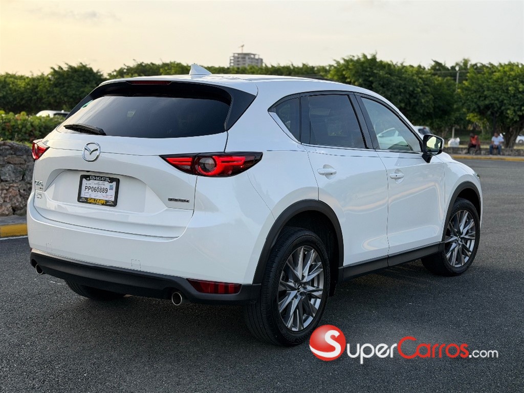 2021 Mazda CX-5 Grand Touring Reserve — foto 3 / 8