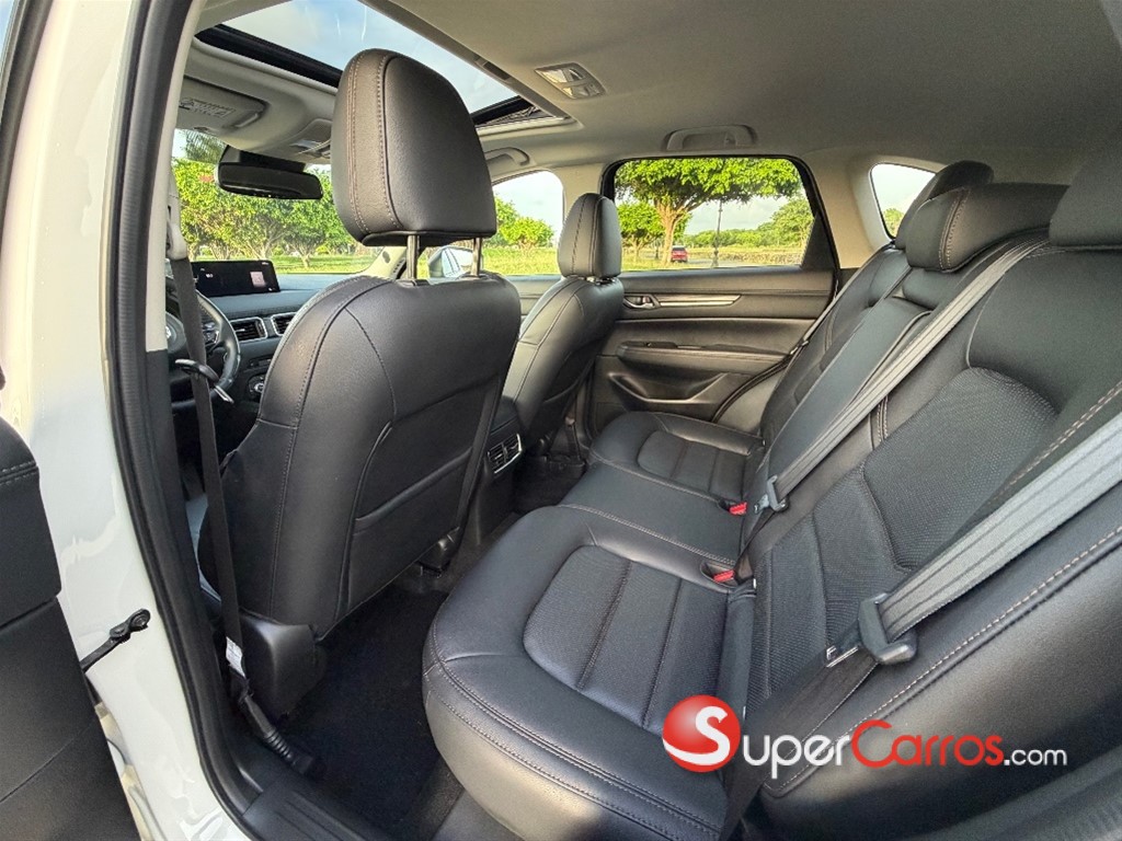 2021 Mazda CX-5 Grand Touring Reserve — foto 6 / 8