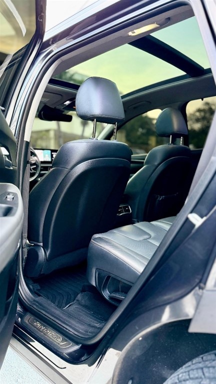 2021 Hyundai Santa Fe Limited — foto 7 / 10