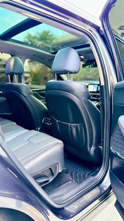 2021 Hyundai Santa Fe Limited — foto 8 / 10