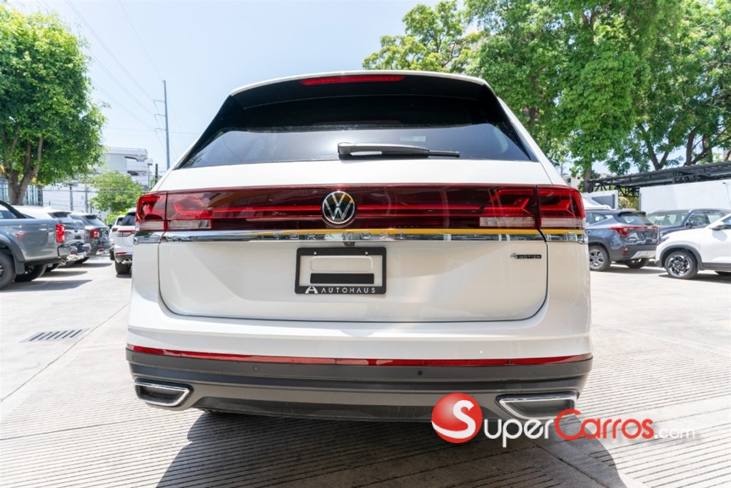 2026 Volkswagen Teramont — foto 8 / 9