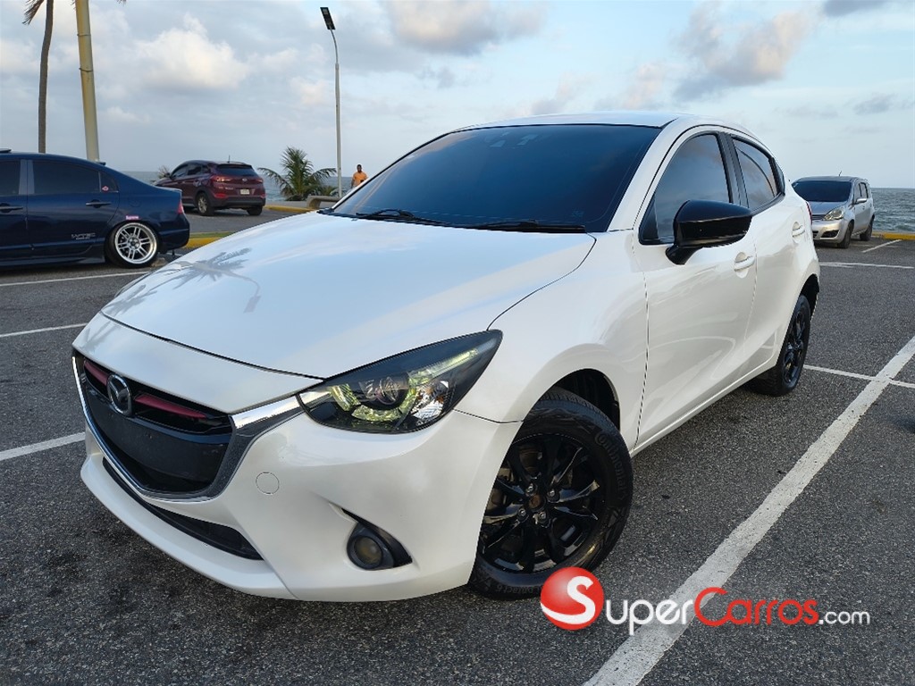 2018 Mazda Demio — foto 2 / 12