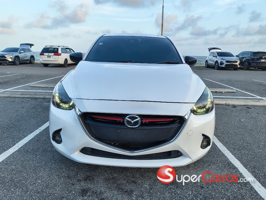2018 Mazda Demio — foto 6 / 12
