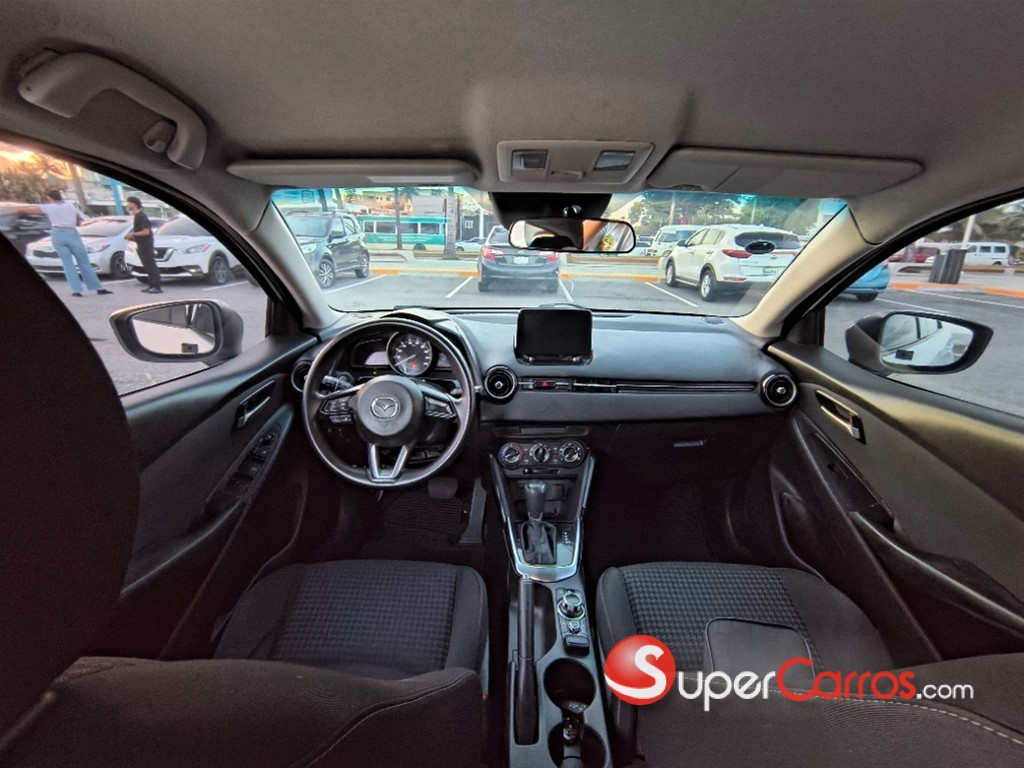 2018 Mazda Demio — foto 8 / 12