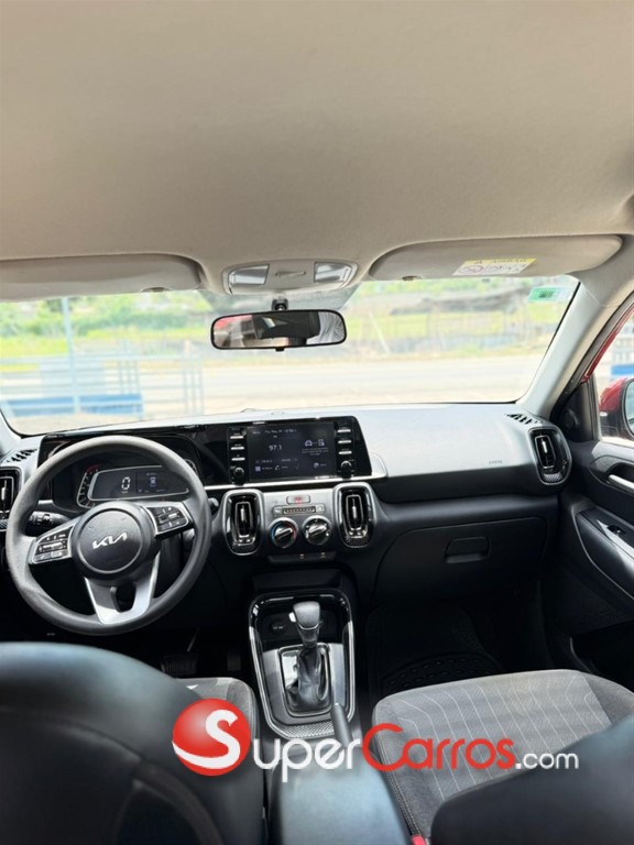 2023 Kia Sonet — foto 10 / 11