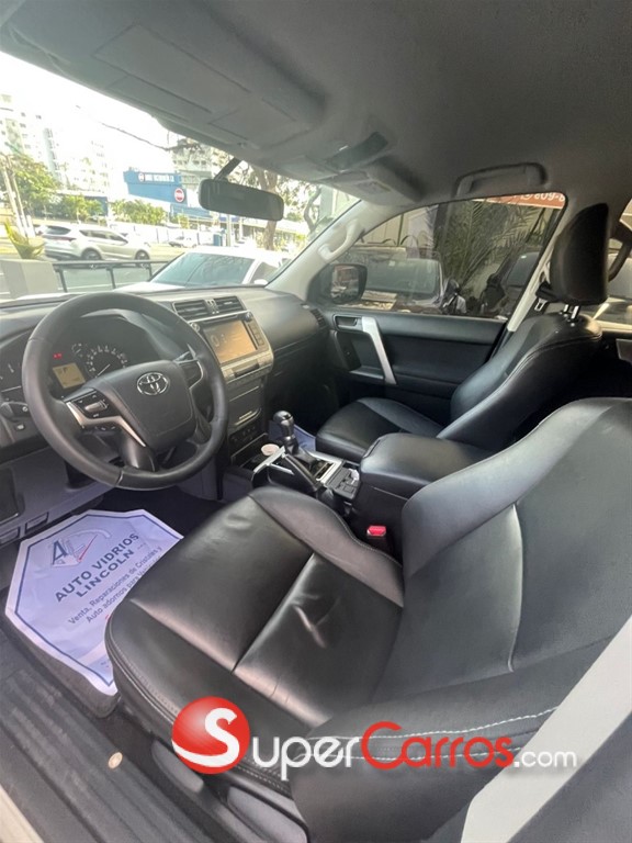 2020 Toyota Land Cruiser Prado TXL — foto 4 / 12