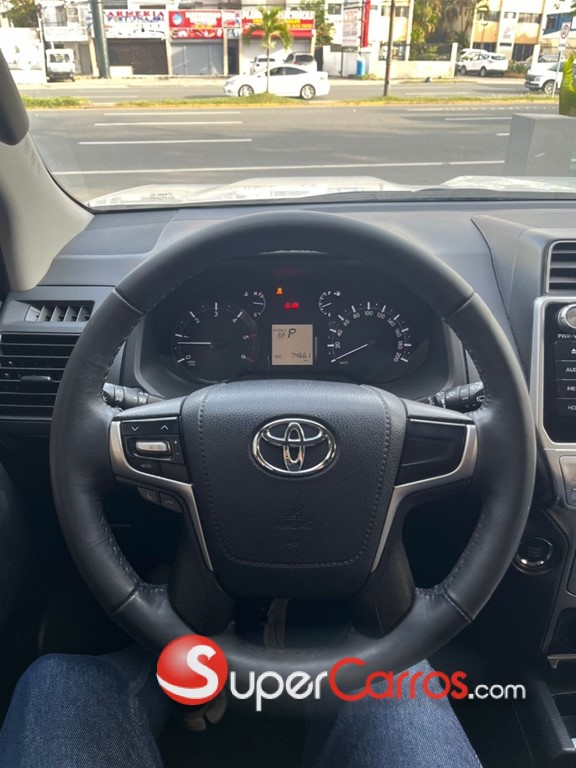 2020 Toyota Land Cruiser Prado TXL — foto 6 / 12