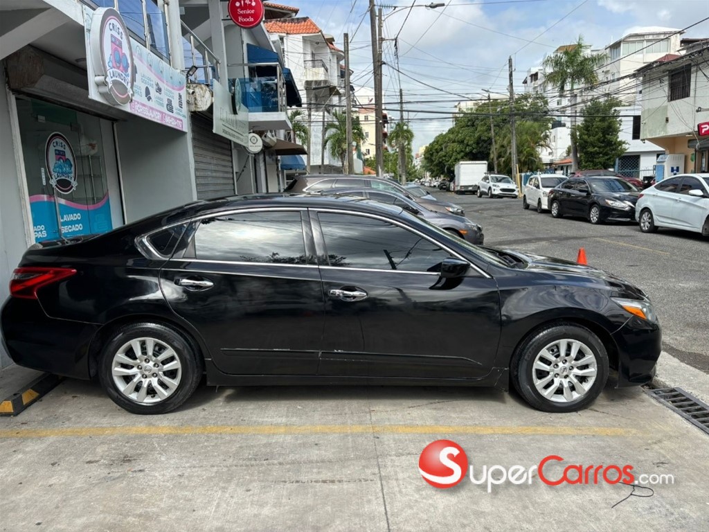 2016 Nissan Altima S — foto 7 / 8