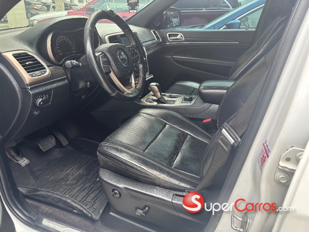 2016 Jeep Grand Cherokee Limited 4x4 — foto 7 / 12