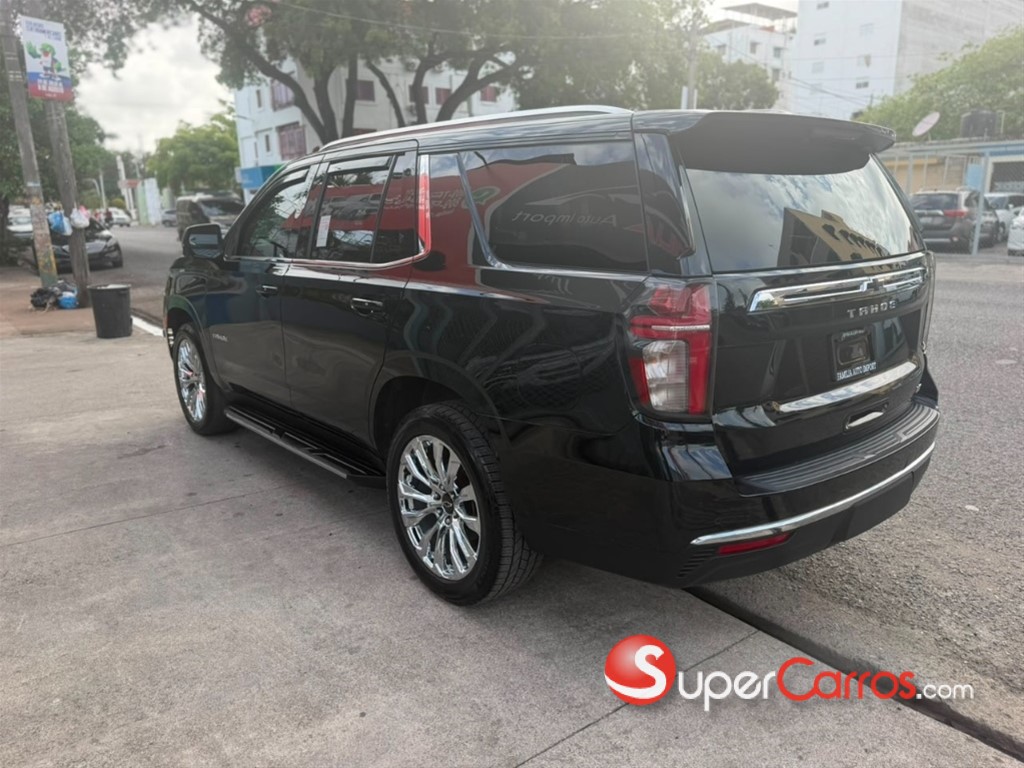 2022 Chevrolet Tahoe LT — foto 6 / 12