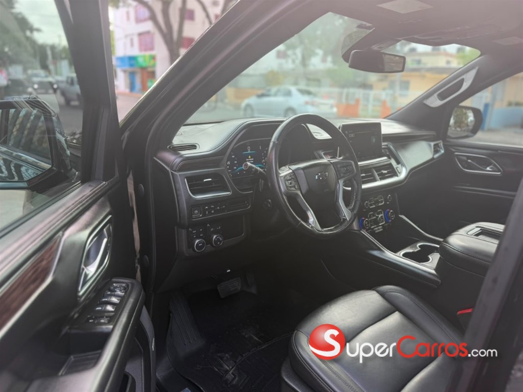 2022 Chevrolet Tahoe LT — foto 9 / 12