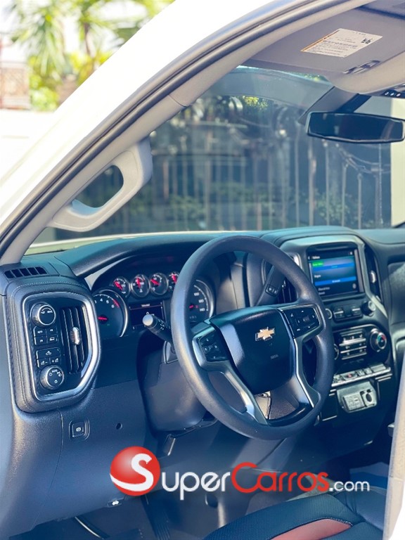 2020 Chevrolet Silverado 1500 LT — foto 9 / 12