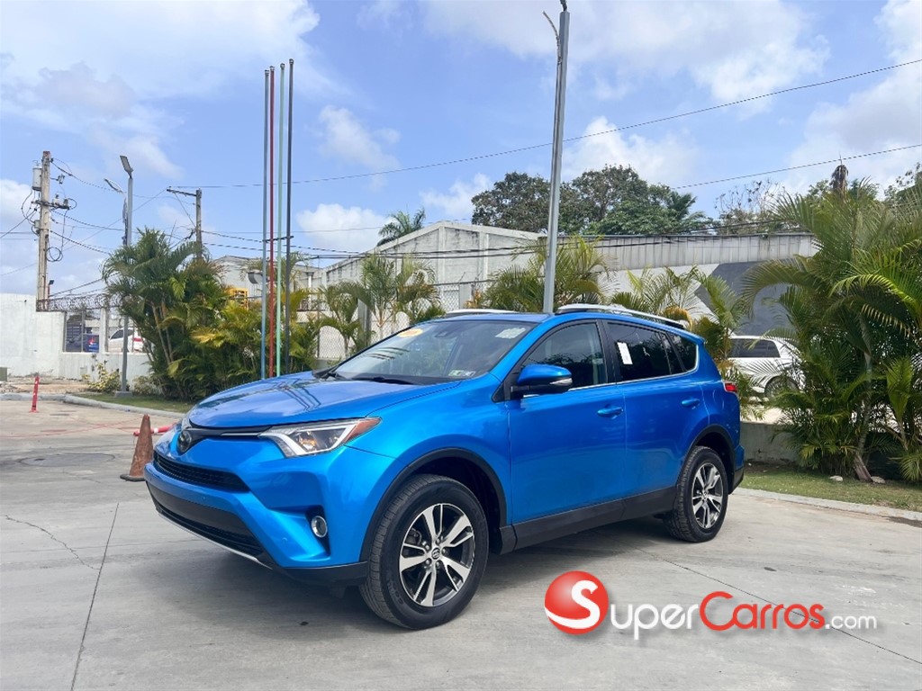 2016 Toyota RAV4 XLE PLUS — foto 2 / 11
