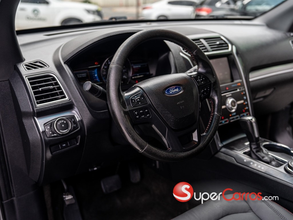 2016 Ford Explorer Sport — foto 5 / 12