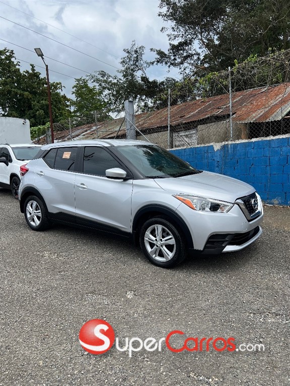 2020 Nissan Kicks — foto 3 / 10