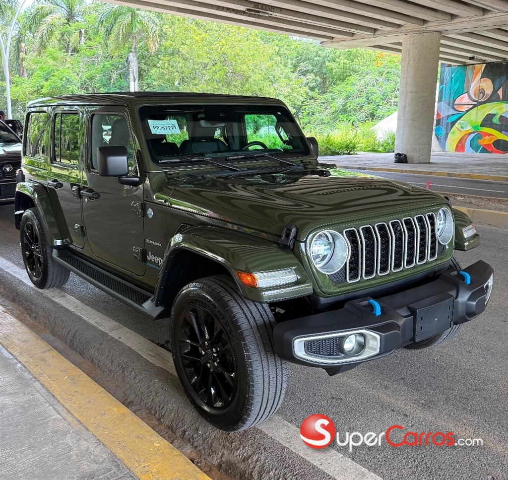 2024 Jeep Wrangler Sahara 4xe — foto 10 / 12