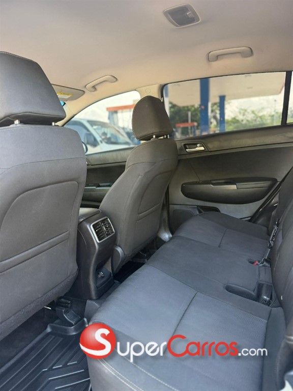 2021 Kia Sportage LX — foto 5 / 10