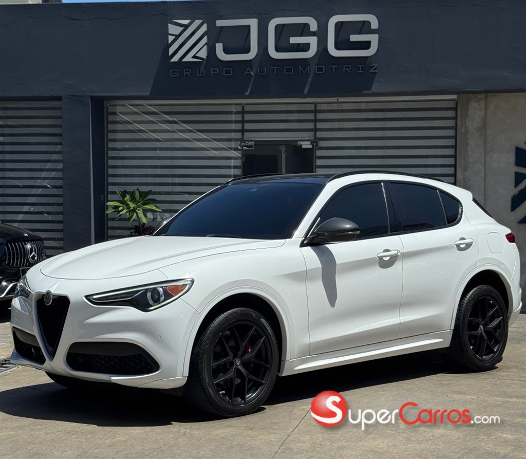 2020 Alfa Romeo Stelvio