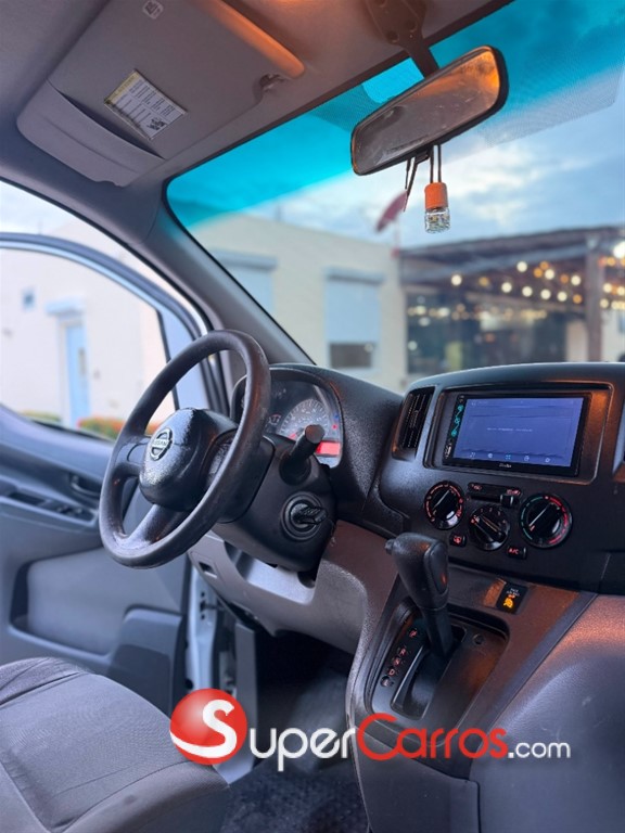 2017 Nissan NV 200 — foto 7 / 9