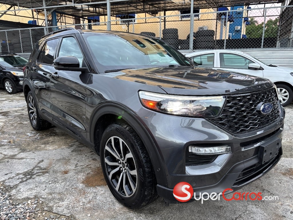 2020 Ford Explorer ST