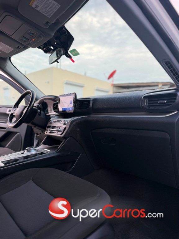 2022 Ford Explorer XLT — foto 4 / 11