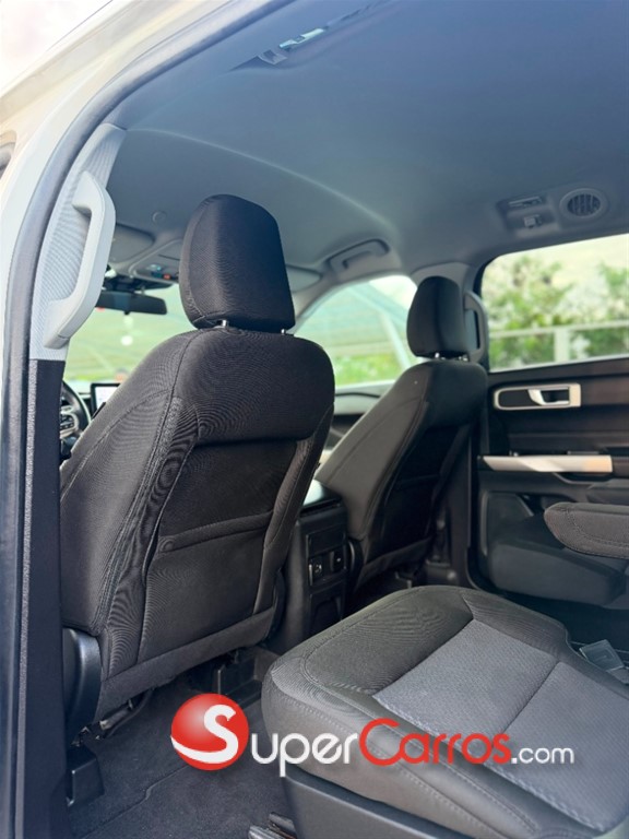 2022 Ford Explorer XLT — foto 5 / 11