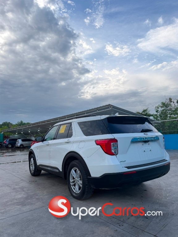 2022 Ford Explorer XLT — foto 10 / 11