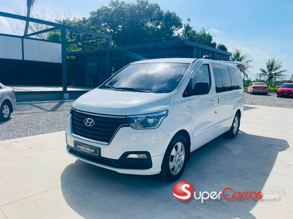 2020 Hyundai Grand Starex — foto 2 / 4