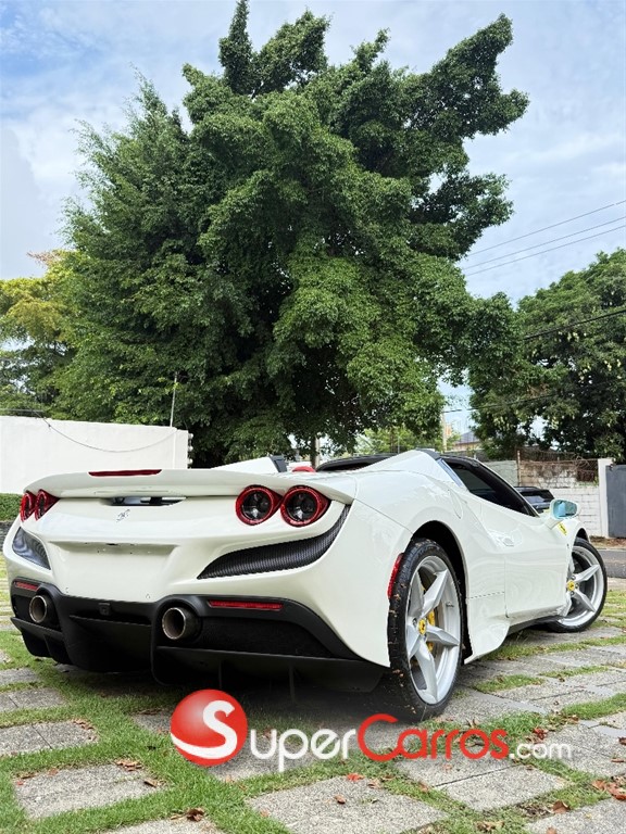 2022 Ferrari F8 Spider — foto 3 / 10