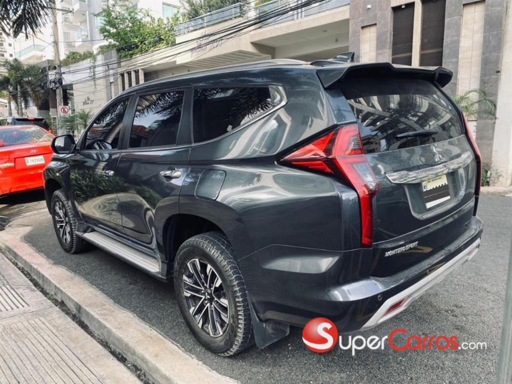 2023 Mitsubishi Motors Montero Sport — foto 3 / 10