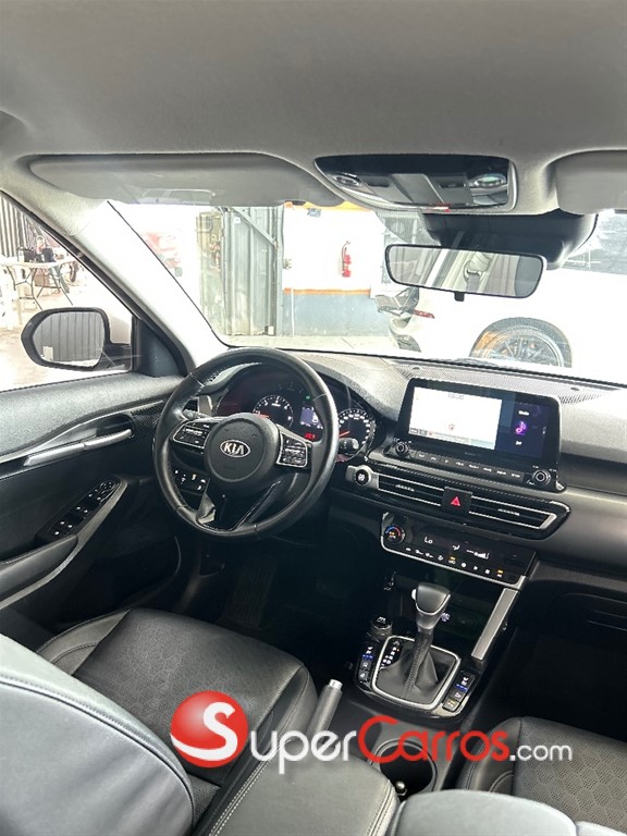 2022 Kia Seltos S — foto 8 / 12
