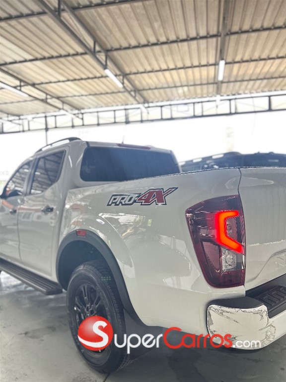 2025 Nissan Navara PRO X4 — foto 7 / 12