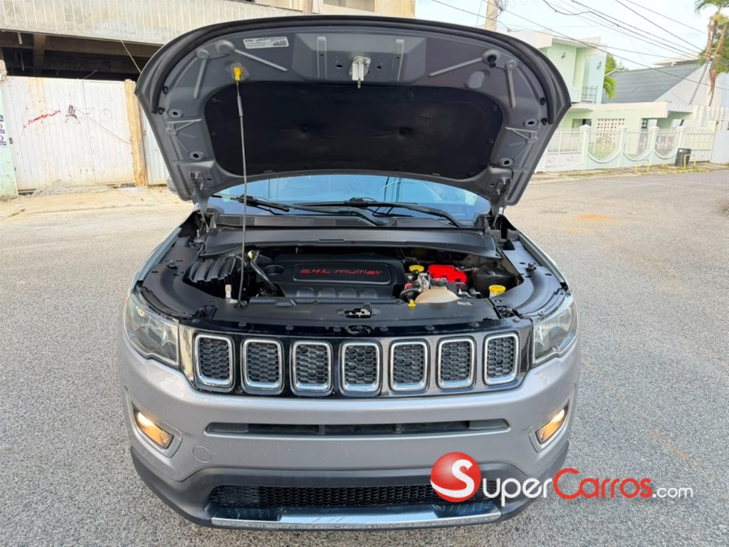 2020 Jeep Compass Limited — foto 2 / 11