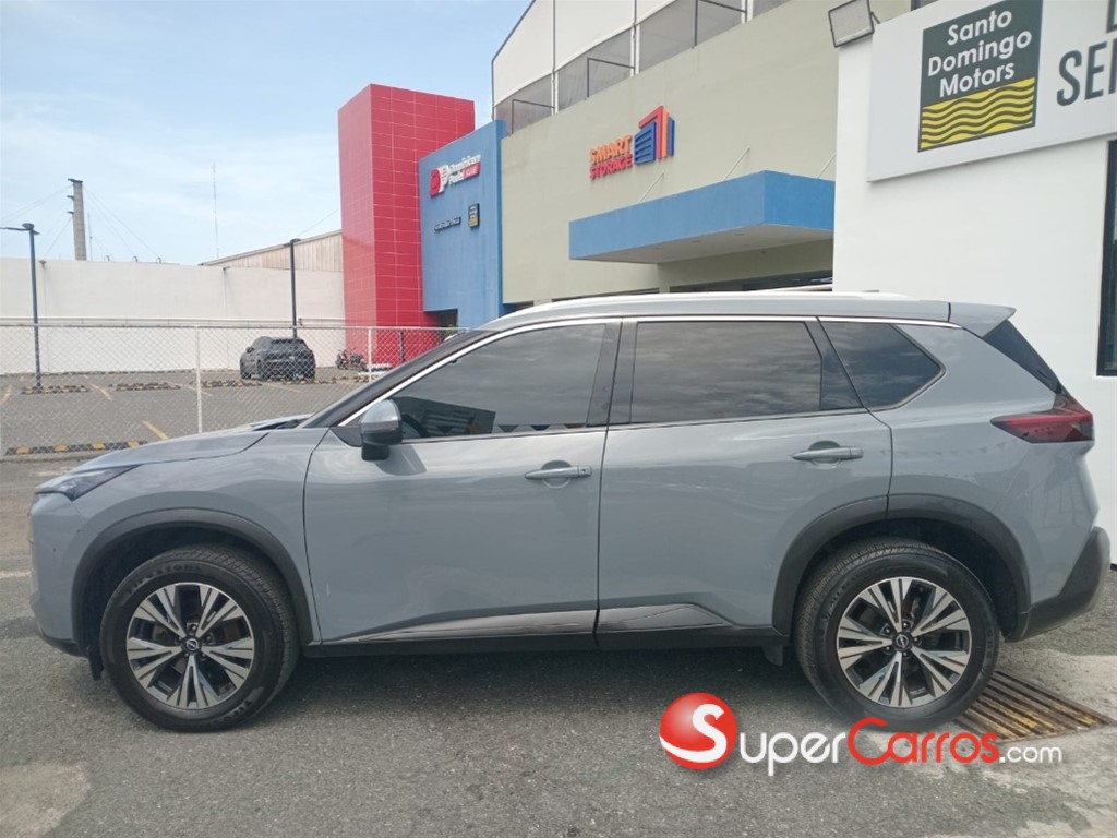 2023 Nissan X-Trail Advance — foto 9 / 12