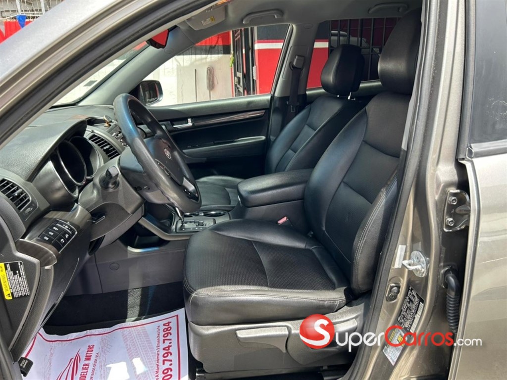 2012 Kia Sorento LX — foto 5 / 11