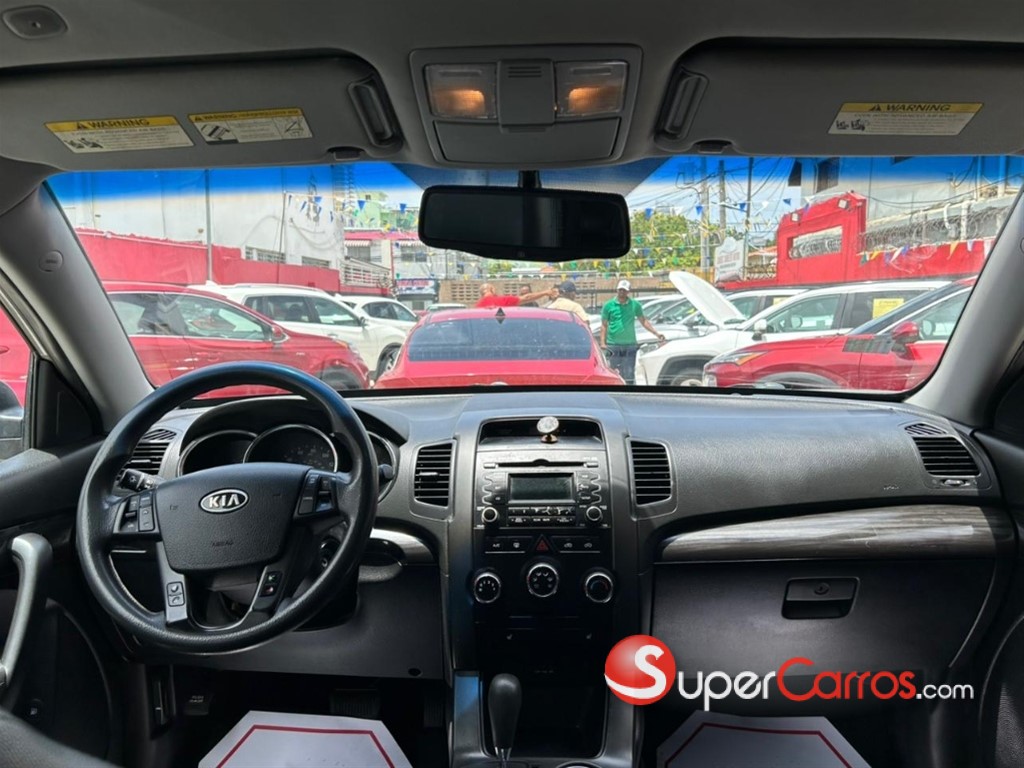 2012 Kia Sorento LX — foto 7 / 11