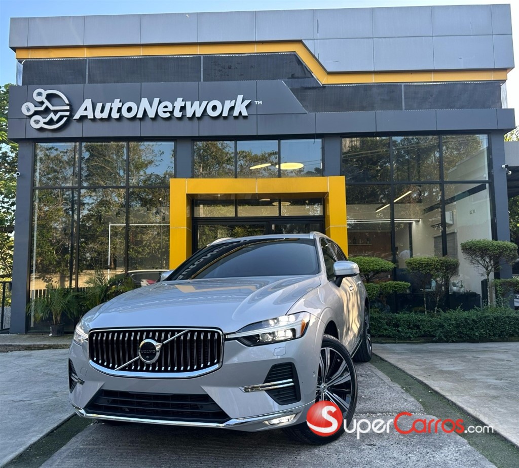 2022 Volvo XC60 — foto 2 / 12