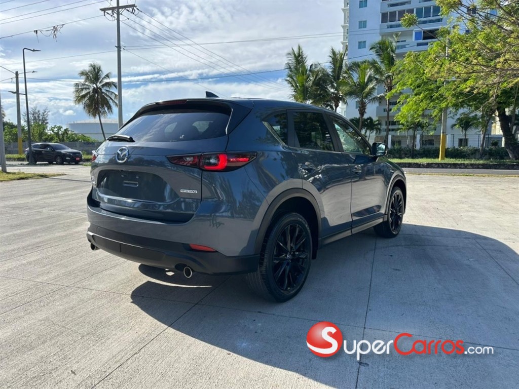 2022 Mazda CX-5 Carbon Edition — foto 8 / 12