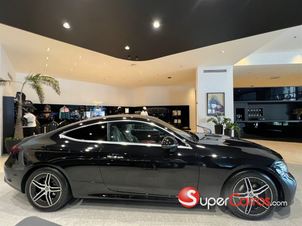 2026 Mercedes-Benz Clase CLE — foto 2 / 11