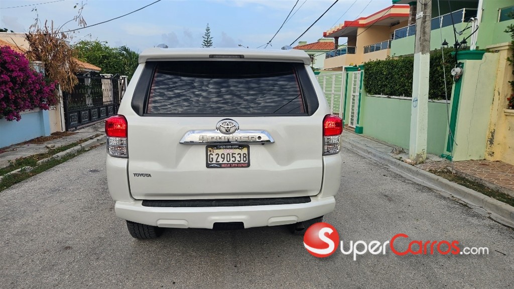 2013 Toyota 4 Runner — foto 7 / 12