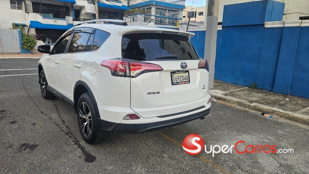 2018 Toyota RAV4