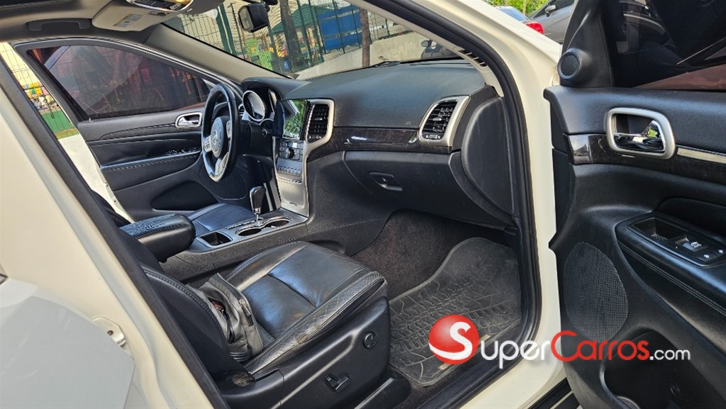 2011 Jeep Grand Cherokee — foto 6 / 12