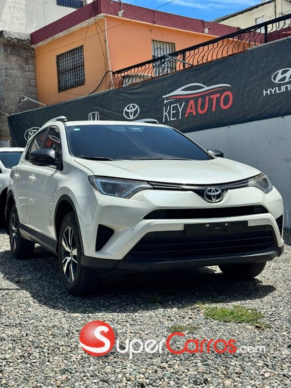 2017 Toyota RAV4 LE