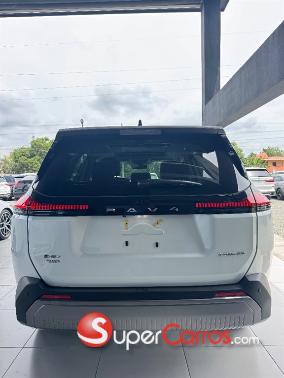 2026 Toyota RAV4 Limited Hybrid — foto 4 / 12